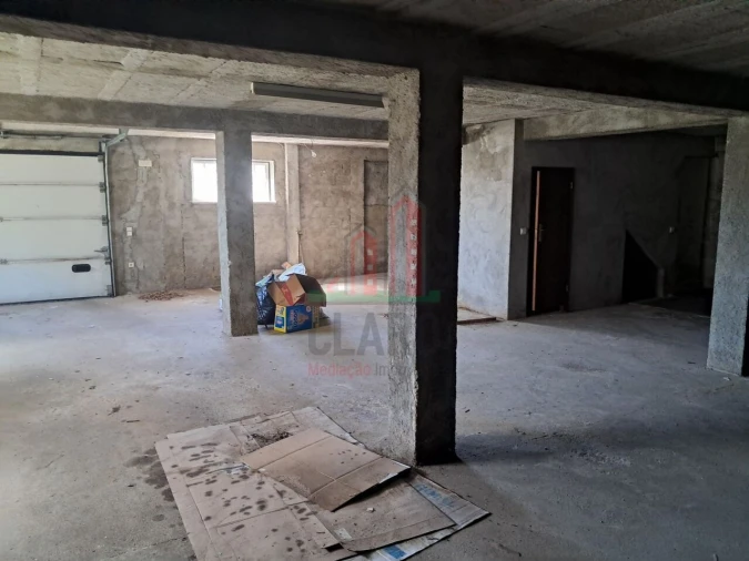 Moradia T3 para Venda em Serpins Foto 25