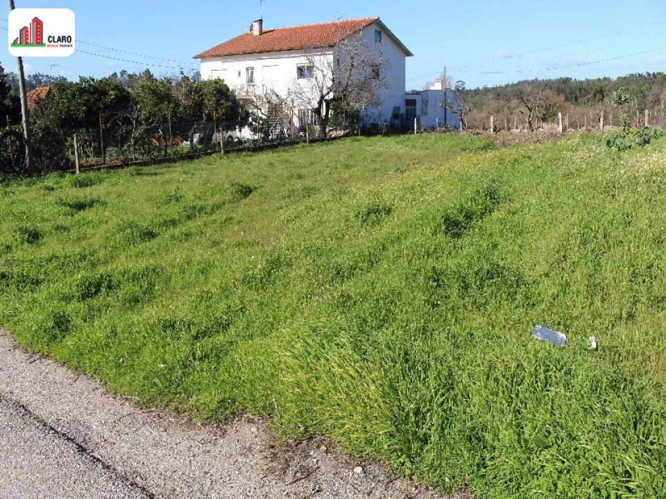 Terreno para Venda em Soure Foto 2