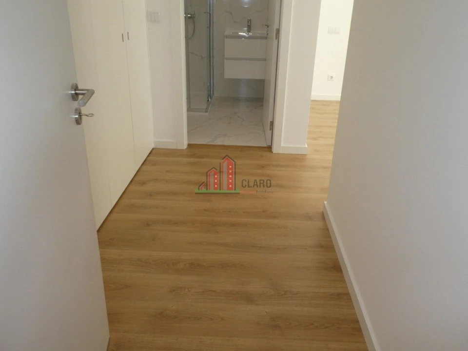 Apartamento T2 para Venda em Eiras e São Paulo de Frades Foto 21