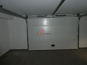 Moradia T4 para Venda em Albufeira e Olhos de Água