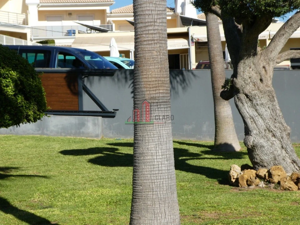 Moradia T4 para Venda em Albufeira e Olhos de Água Foto 48