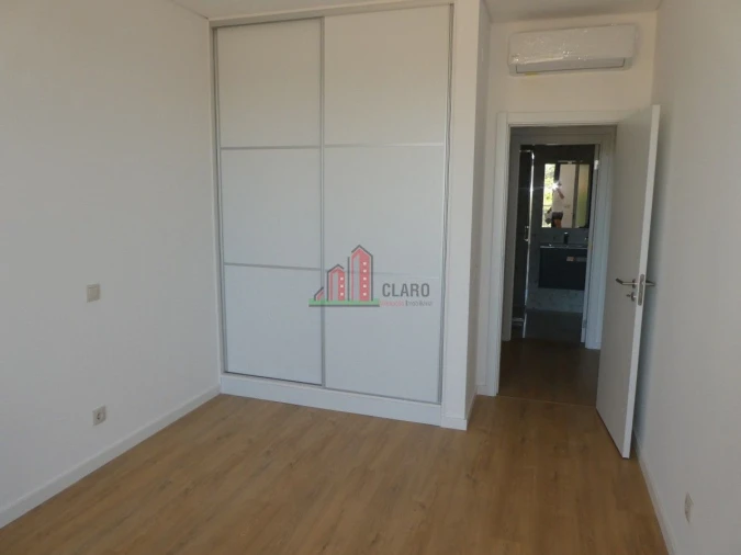 Moradia T4 para Venda em Albufeira e Olhos de Água Foto 24