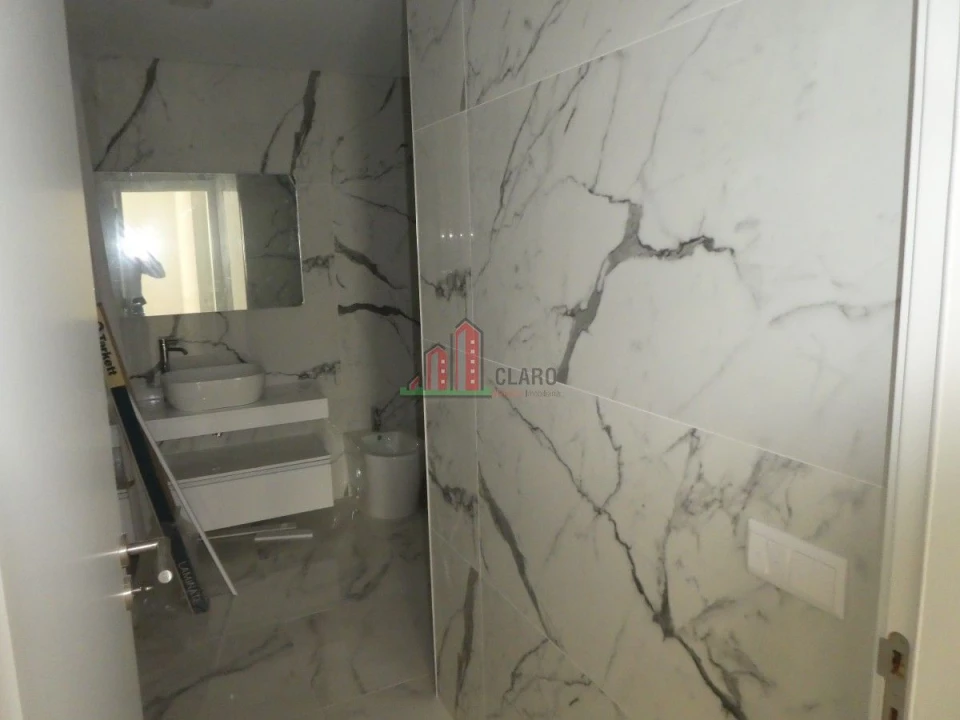 Moradia T3 para Venda em Arazede Foto 21