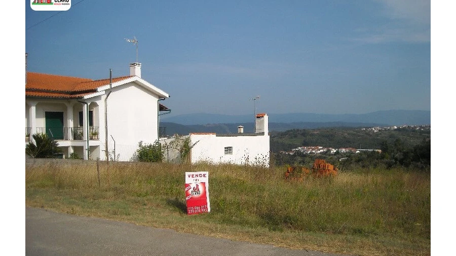 Terreno para Venda em Almalagues