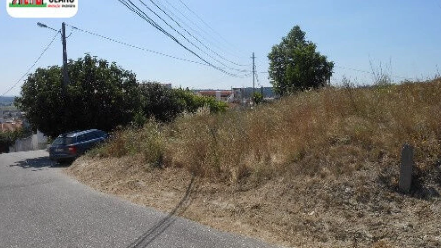 Terreno para Venda em Eiras e São Paulo de Frades