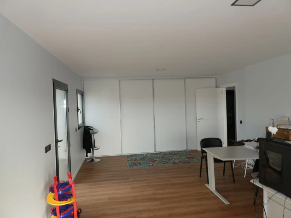 Moradia T6 para Venda em Alvorge Foto 9