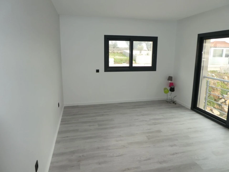 Moradia T6 para Venda em Alvorge Foto 15