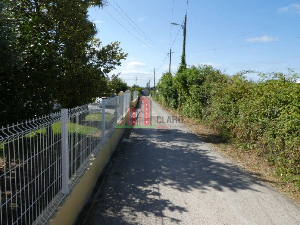 Moradia T3 para Venda em Santo Varão Foto 1