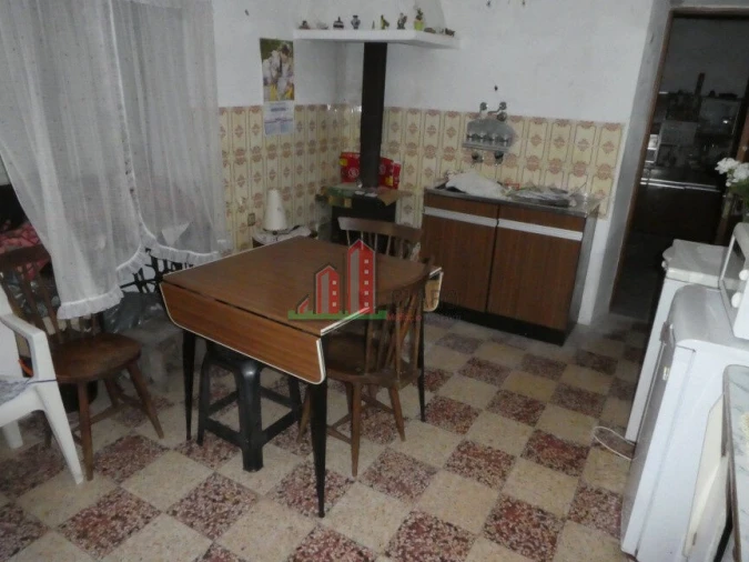 Moradia T3 para Venda em Santo Varão Foto 12