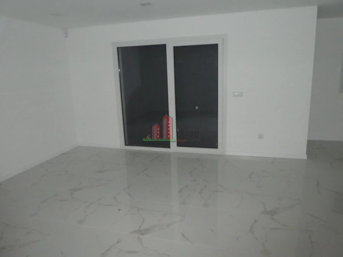 Moradia T3 para Venda em Arazede Foto 15