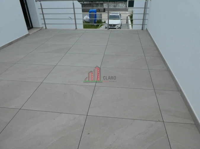Moradia T3 para Venda em Arazede Foto 7