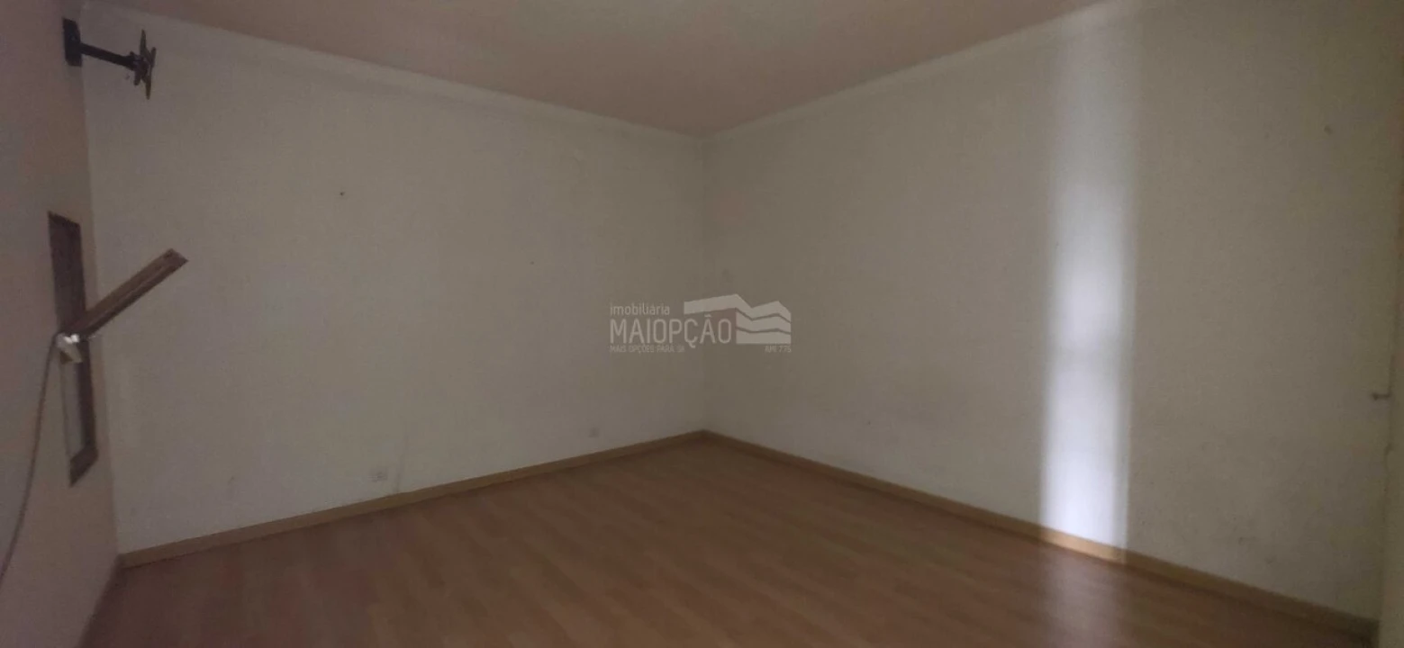 Moradia T4 para Venda em Alfandega da Fe Foto 14