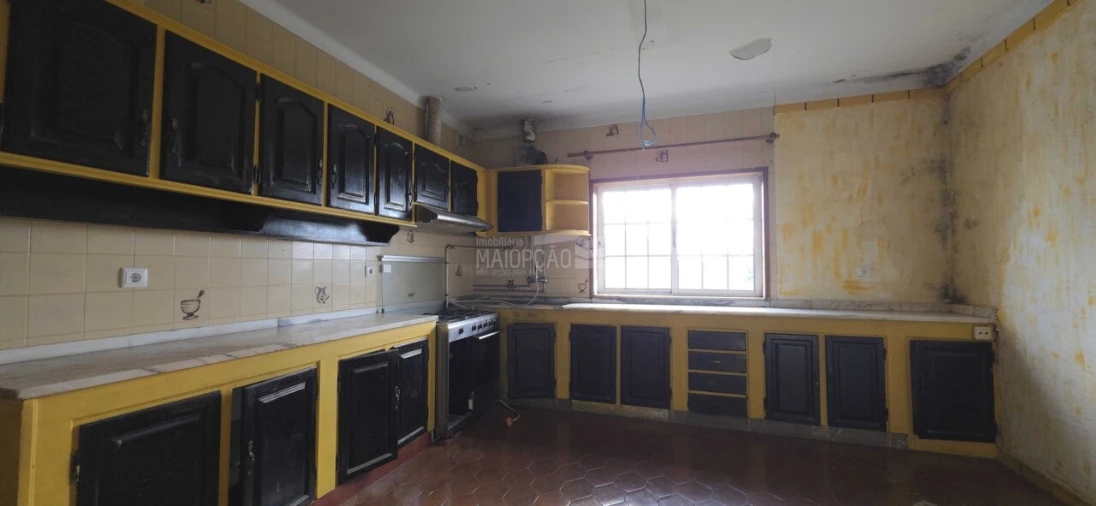 Moradia T4 para Venda em Alfandega da Fe Foto 3