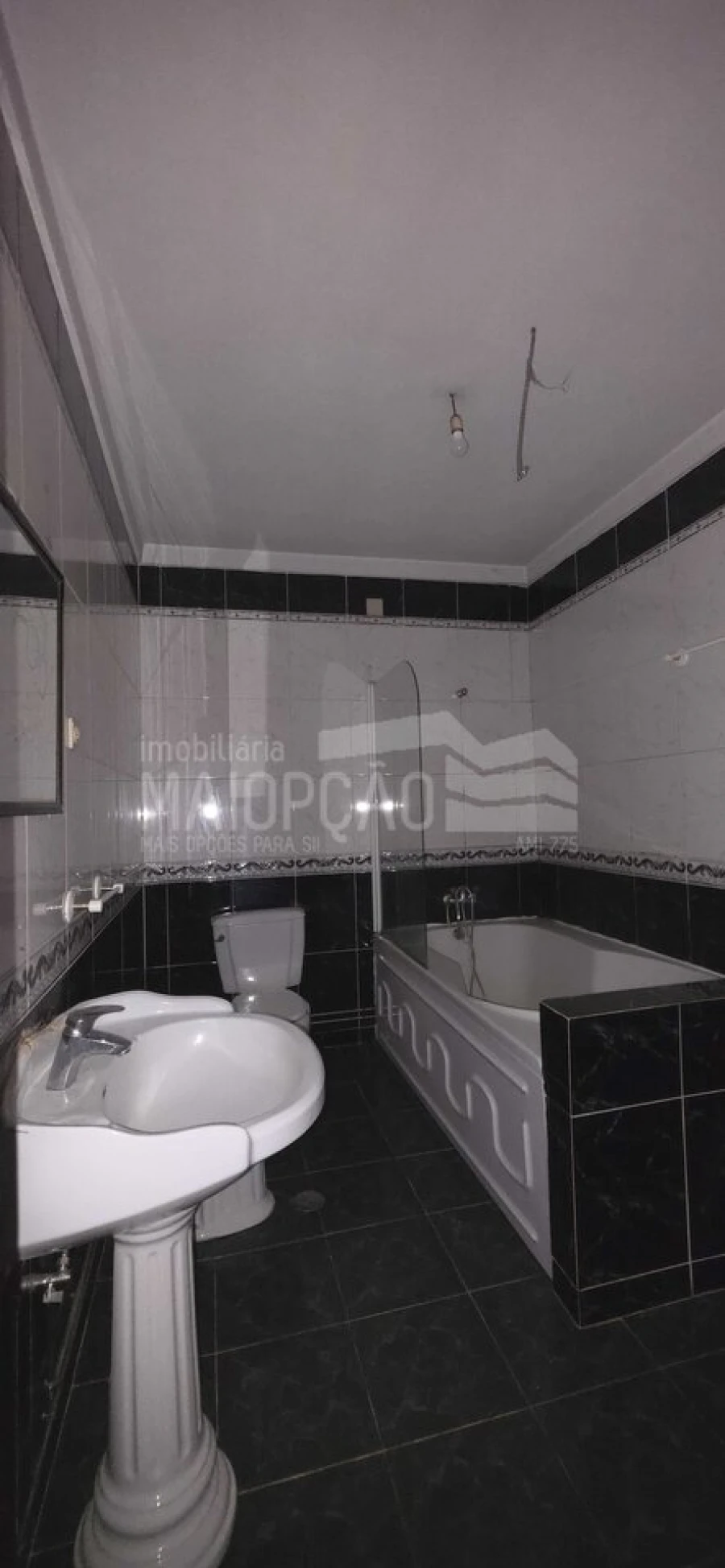 Moradia T4 para Venda em Alfandega da Fe Foto 10