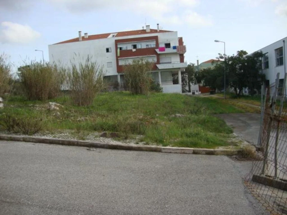 Terreno para Venda em Buarcos Foto 2