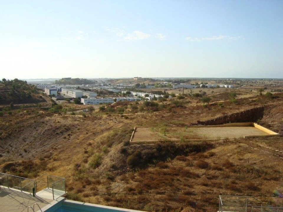 Prédio para Venda em Castro Marim Foto 10