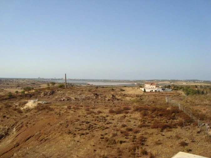 Prédio para Venda em Castro Marim Foto 11