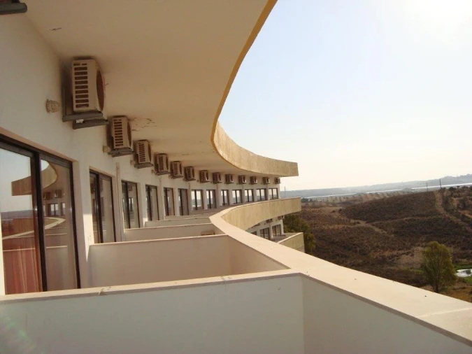 Prédio para Venda em Castro Marim Foto 8