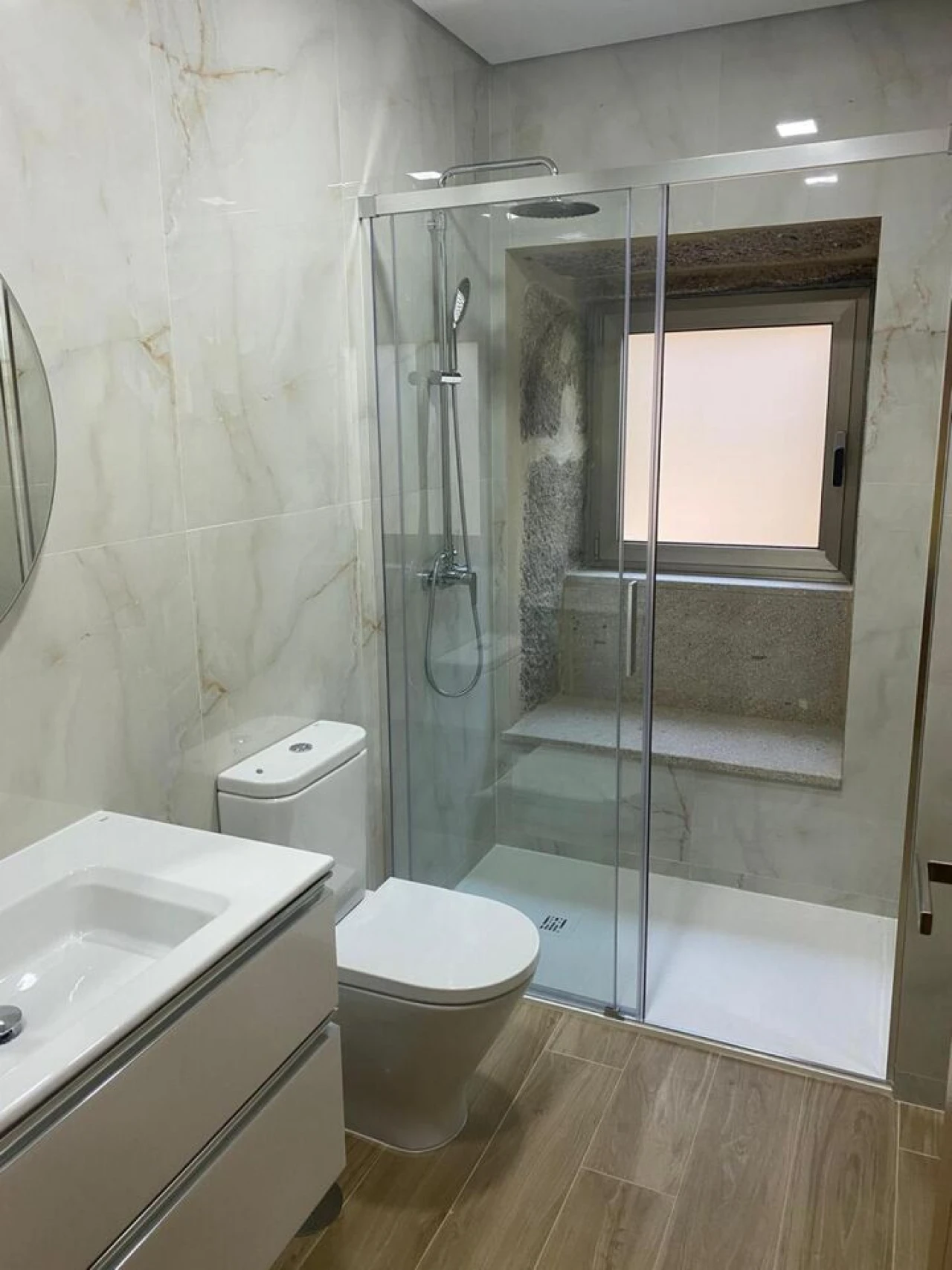 Moradia T0 para Venda em Carapeços Foto 8