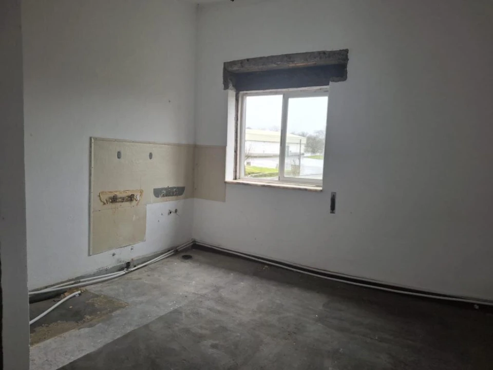 Moradia T0 para Venda em Pinzio Foto 4