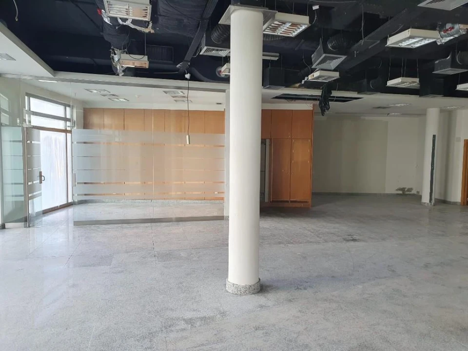 Loja para Venda em Samora Correia Foto 6