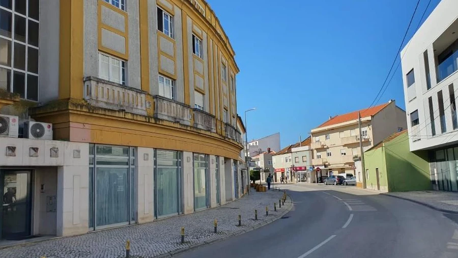 Loja para Venda em Samora Correia
