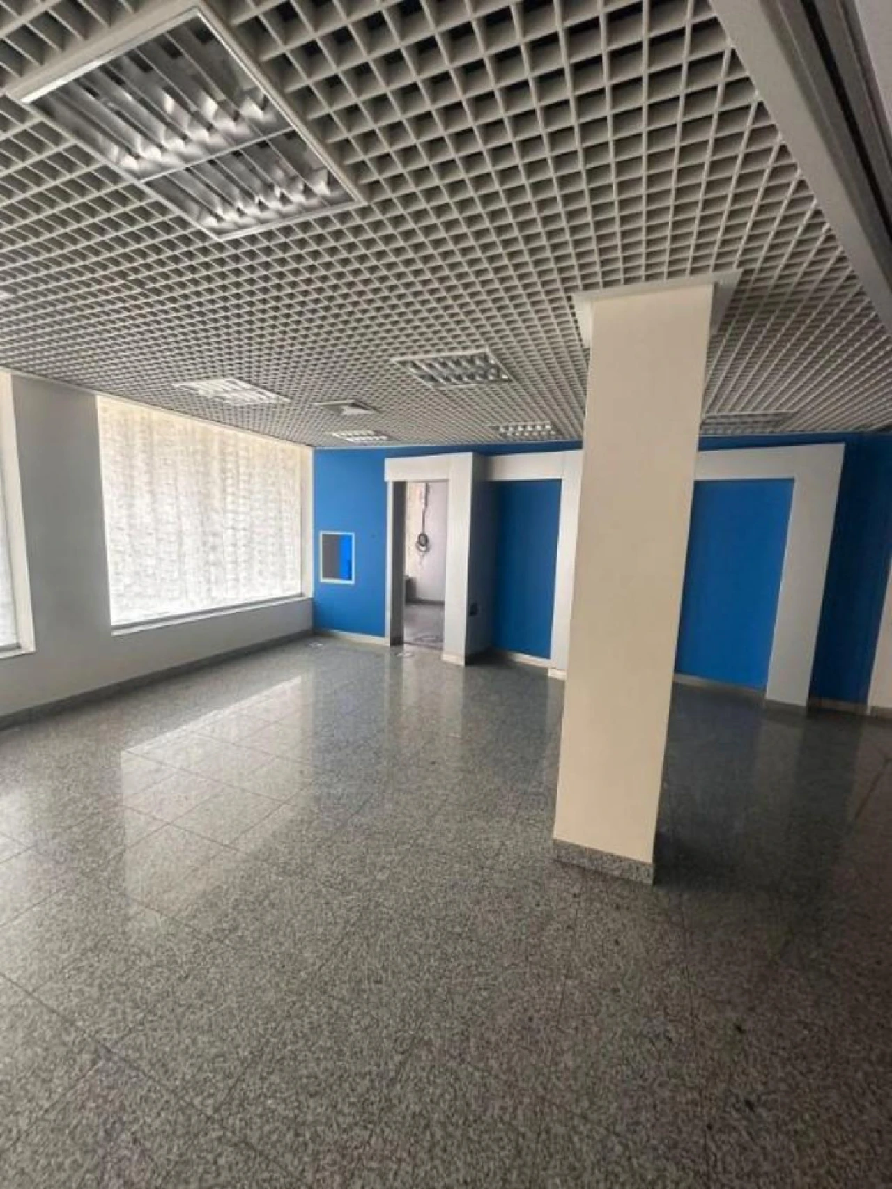 Loja para Venda em Miranda do Corvo Foto 3