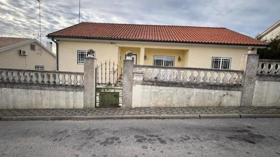 Moradia T2 para Venda em Vilar Formoso