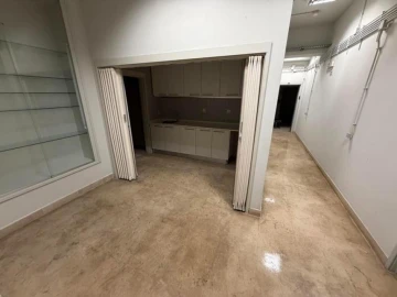 Loja para Venda em Poiares (Santo Andre)