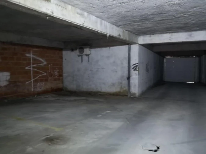 Garagem para Venda em Nelas Foto 20