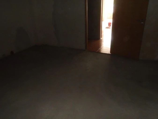 Garagem para Venda em Nelas Foto 4