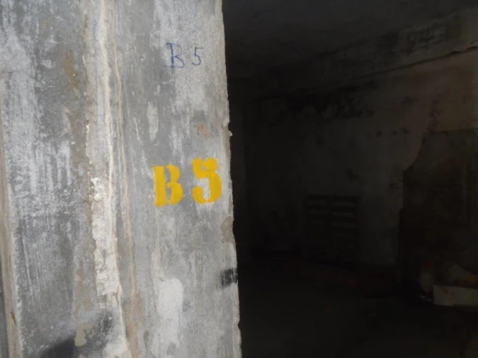 Garagem para Venda em Nelas Foto 9