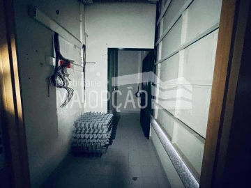 Loja para Venda em Guarda