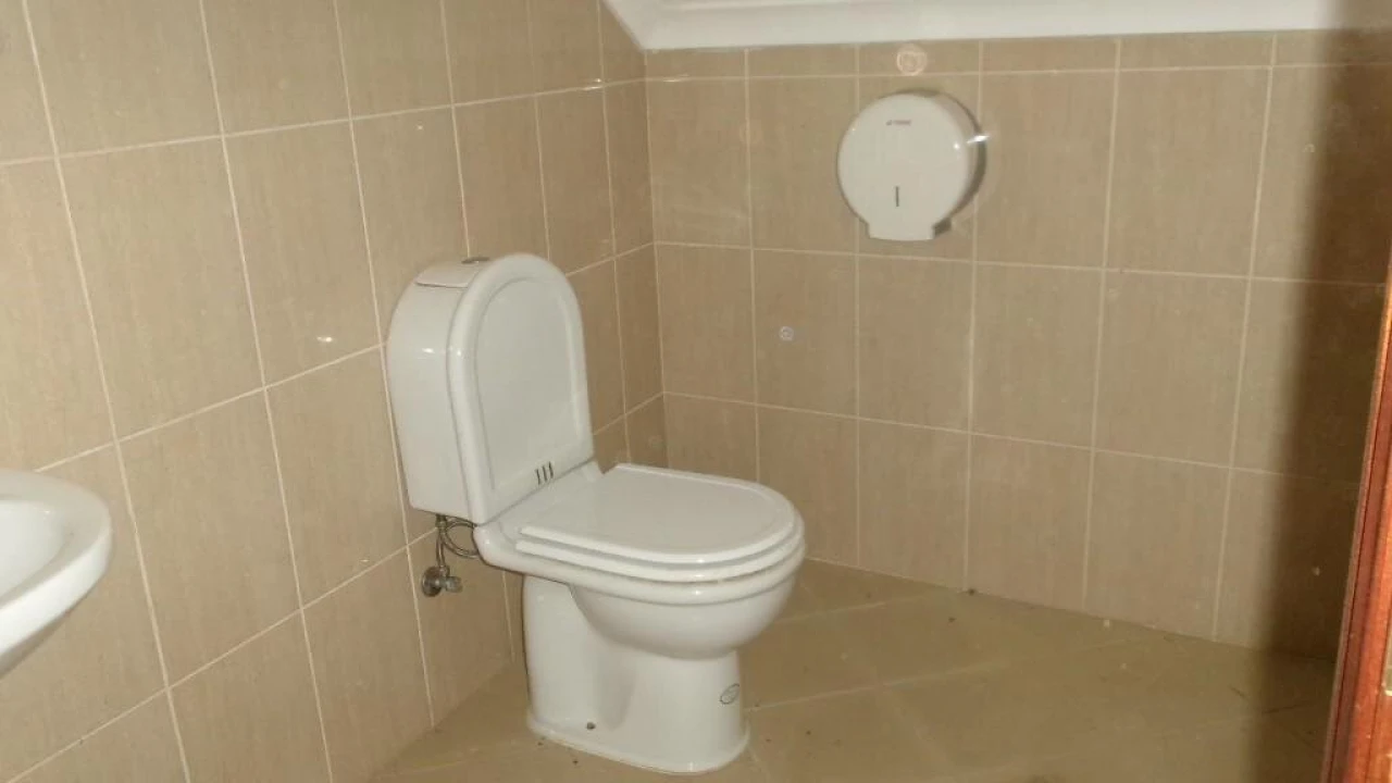 Prédio para Venda em Valongo dos Azeites Foto 28