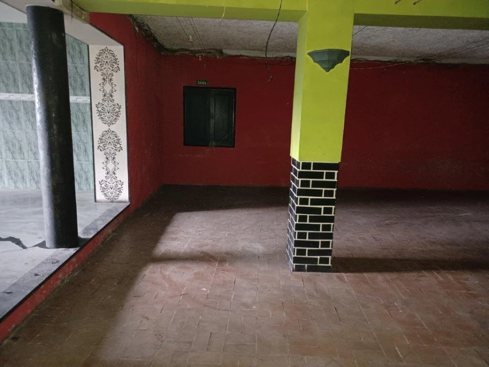 Prédio para Venda em Vila das Aves Foto 24