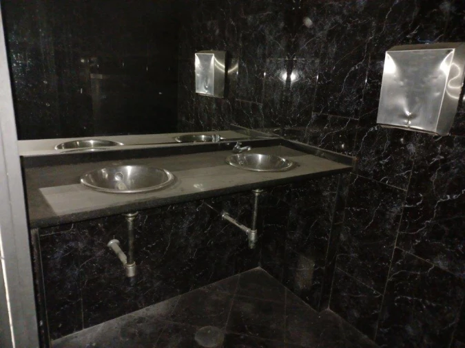 Prédio para Venda em Vila das Aves Foto 19