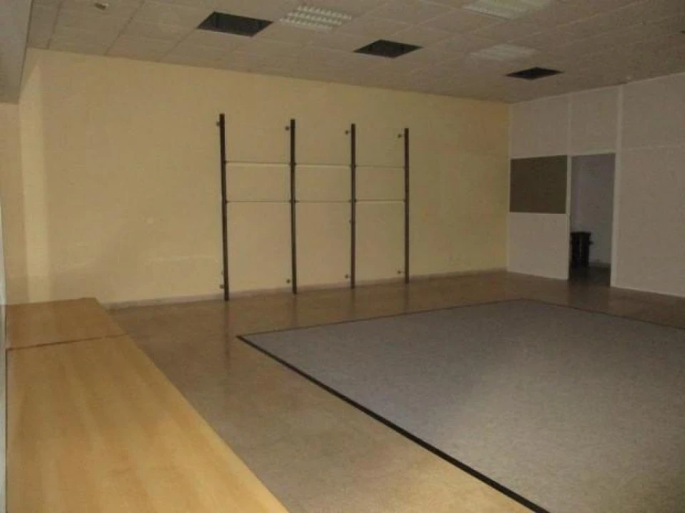 Loja para Venda em Samora Correia Foto 3