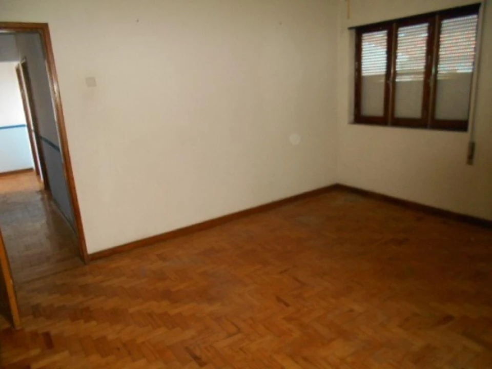 Moradia T6 para Venda em Paços da Serra Foto 5