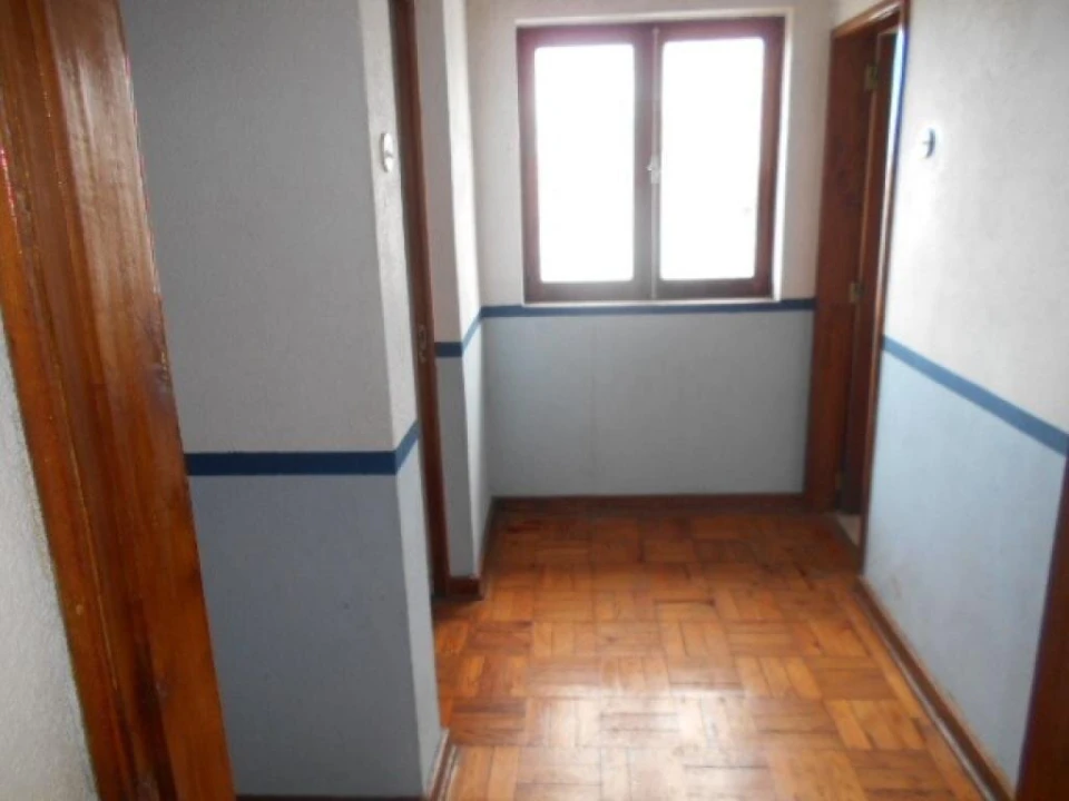 Moradia T6 para Venda em Paços da Serra Foto 6