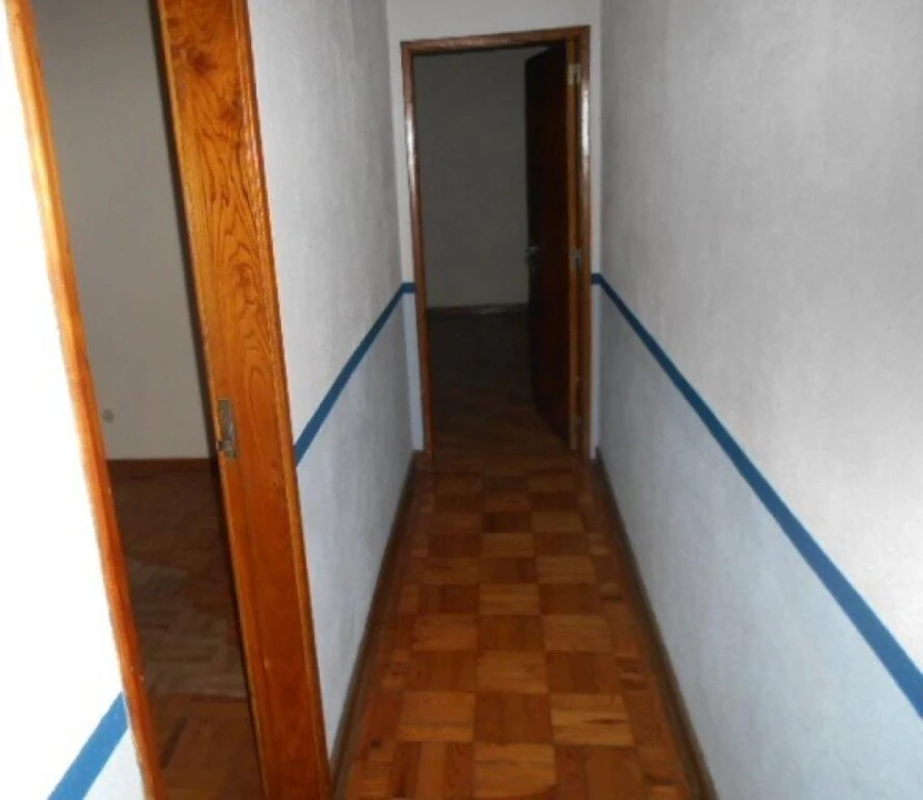 Moradia T6 para Venda em Paços da Serra Foto 7