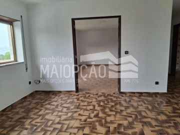 Moradia T3 para Venda em Pega