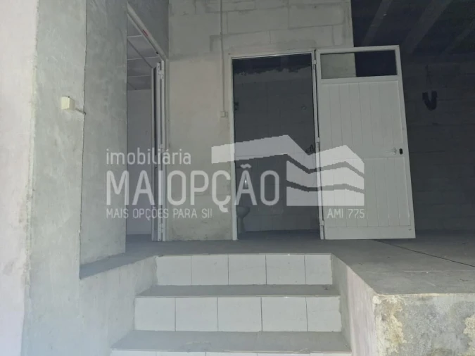 Moradia T3 para Venda em Pega Foto 31