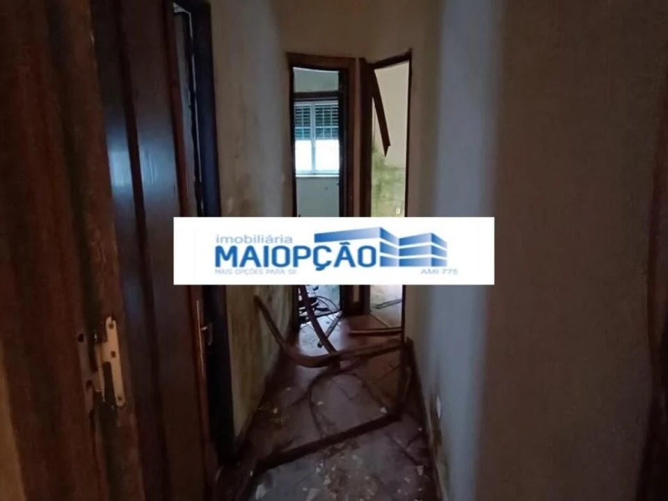 Prédio para Venda em Tortosendo Foto 6