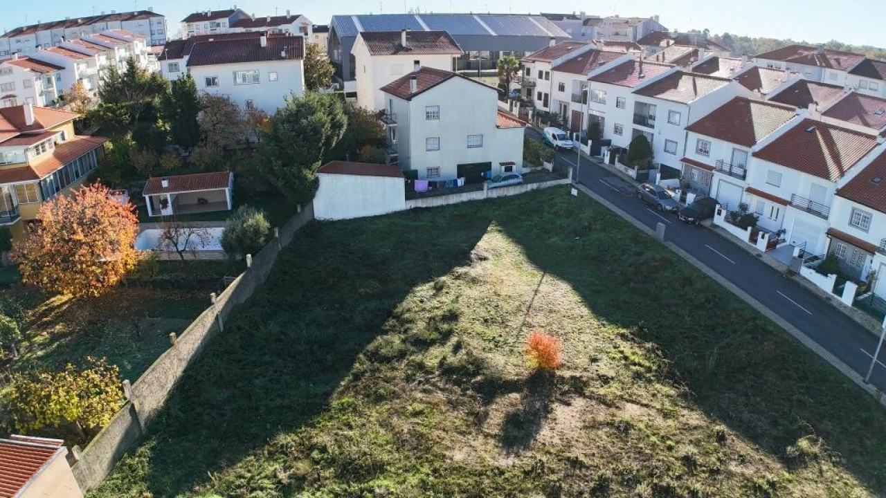 Terreno para Venda em Guarda Foto 1