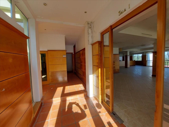 Prédio para Venda em Santiago de Besteiros Foto 6