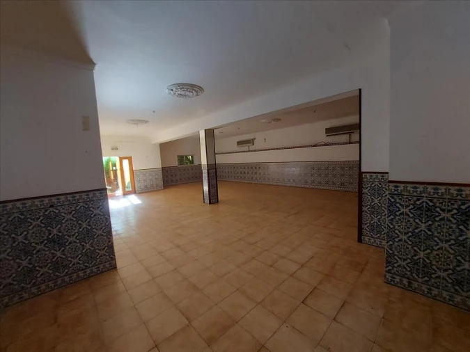 Prédio para Venda em Santiago de Besteiros Foto 10