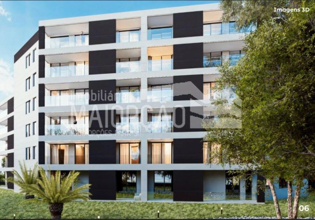 Apartamento T3 para Venda em Pedrouços Foto 3