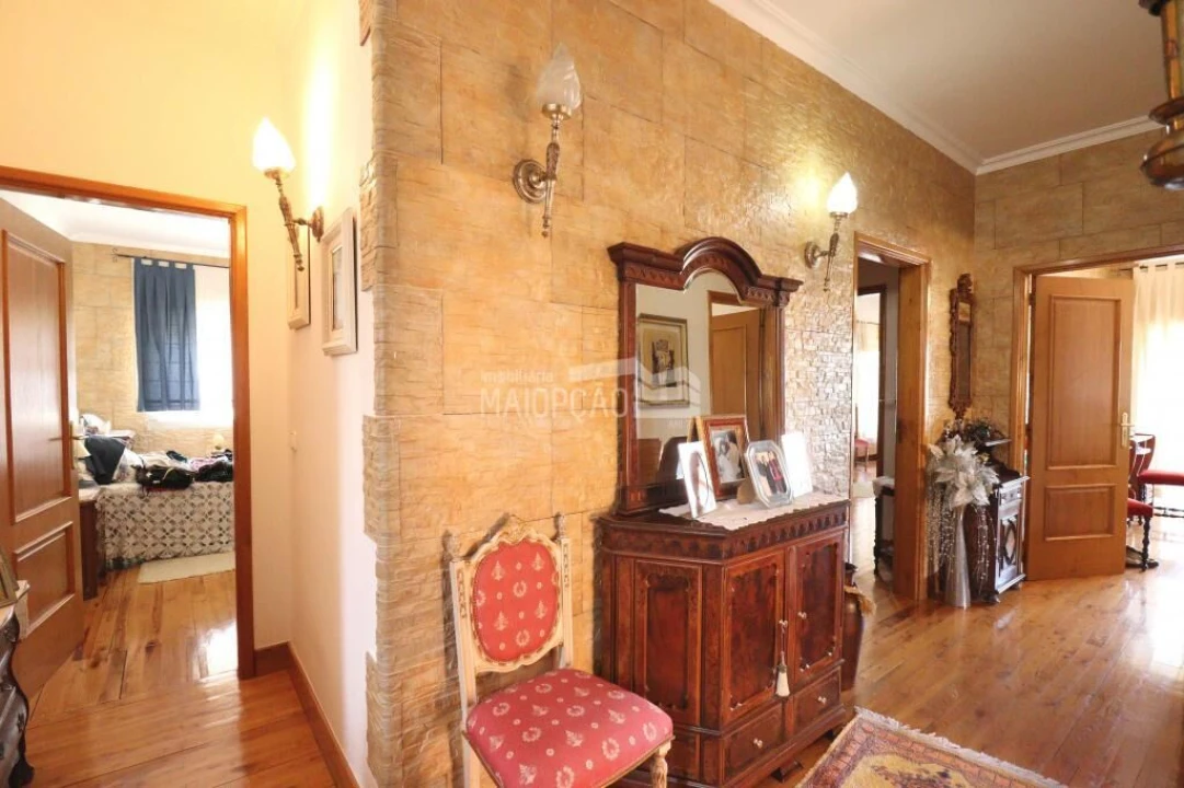 Moradia T5 para Venda em Sé, Santa Maria e Meixedo Foto 7