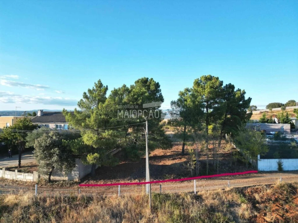 Terreno para Venda em Samil Foto 1