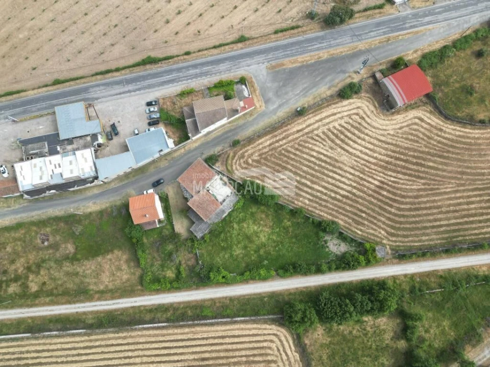 Moradia T9 para Venda em Duas Igrejas Foto 4